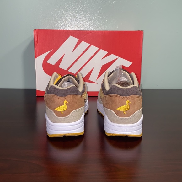 Nike Air Max 1 PRM ‘Ugly Duckling- Pecan’ - Picture 9 of 10